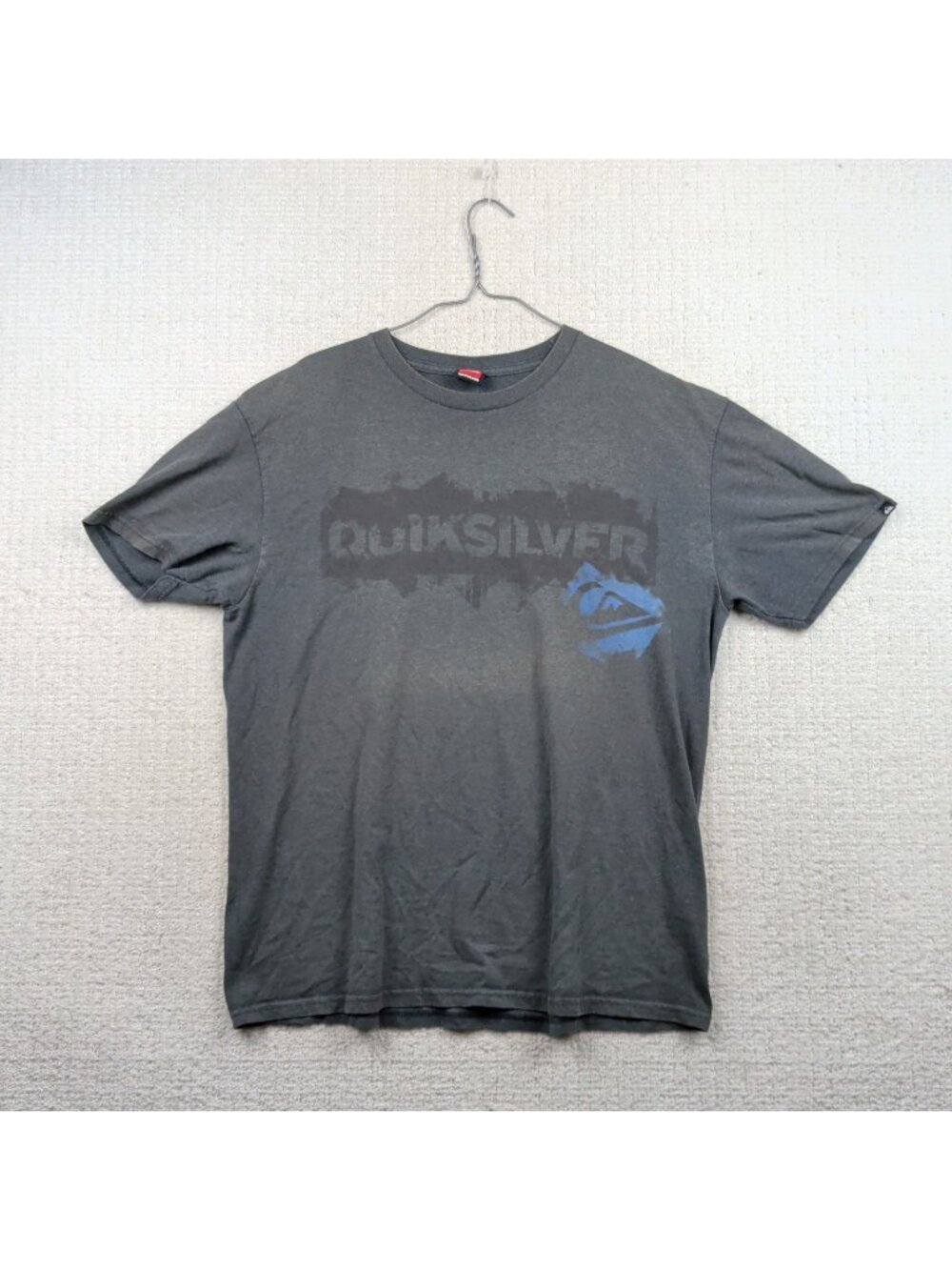 Y2K Quicksilver T Shirt Mens Surf Beach 90s Skate Grunge Gray Distressed Read